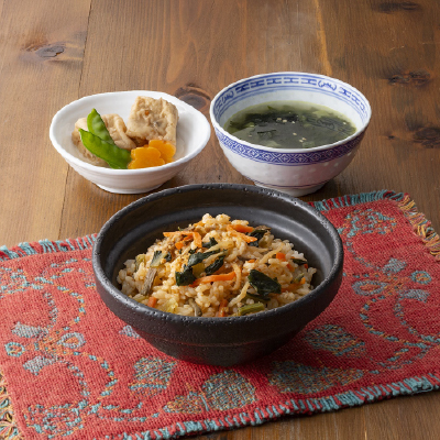 みんさんの簡単！ビビンバ・角揚げの甘じょうゆ煮・わかめスープ